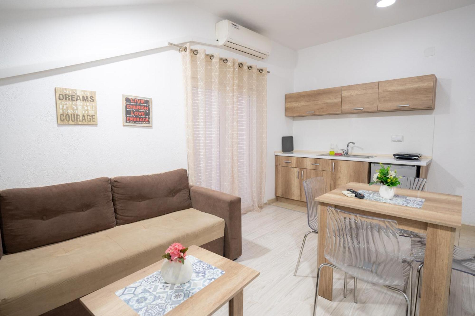 Luna Apartments Гевгелія Екстер'єр фото
